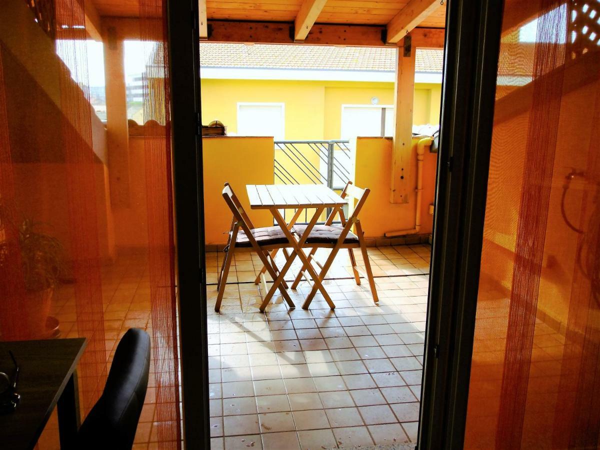 Appartamento Oristano Citta Buitenkant foto