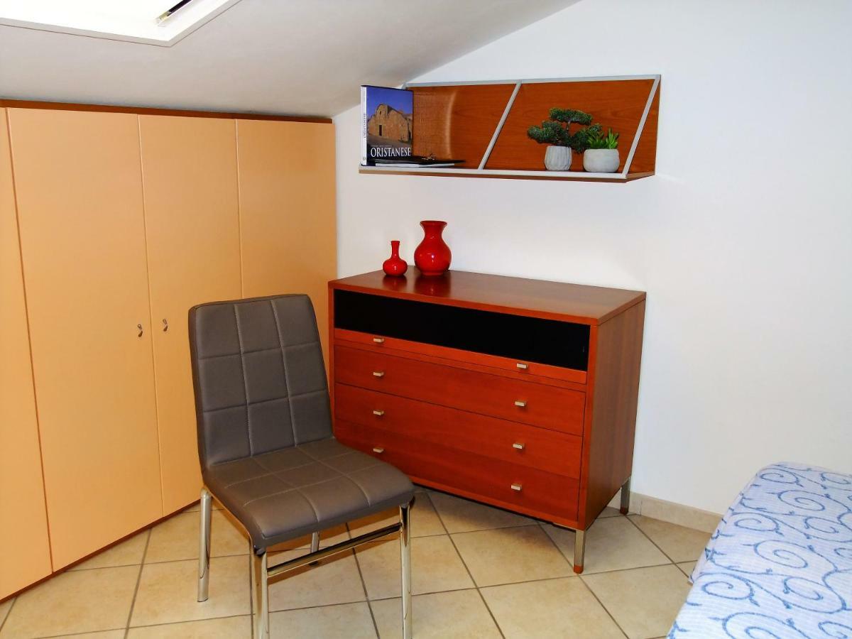 Appartamento Oristano Citta Buitenkant foto